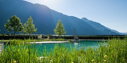 Ausflug mit Kindern - Südtirol - Naturbad bei Sonnenaufgang - Naturbad Gargazon