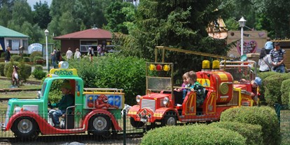 Ausflug mit Kindern - Oranienburg - Märchenbahn - Der Dinosaurierpark - Ferienpark Germendorf