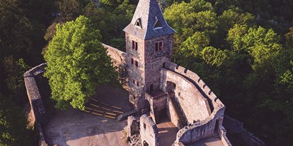 Ausflug mit Kindern - Bergstrasse-Odenwald - Herzlich Willkommen auf Burg Frankenstein - Burg Frankenstein