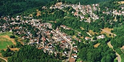 Ausflug mit Kindern - Wiesbaden - Blick auf Nieder- und Oberreifenberg - Burgruine Reifenberg