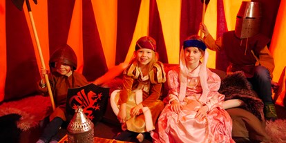 Ausflug mit Kindern - Nordrhein-Westfalen - Verkleidungsaktionen machen immer Spaß - Burg Vischering