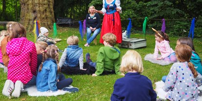 Ausflug mit Kindern - Märchenprogramm vor der Burg - Burg Vischering
