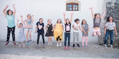 Ausflug mit Kindern - Wiener Neustadt - Kindergeburtstag im Schloss Lackenbach - Schloss Lackenbach