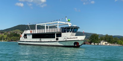 Ausflug mit Kindern - Salzkammergut - Das Passagierschiff Mondsee bietet Platz für bis zu 150 Gäste. 100 Plätze sind witterungsgeschützt, davon 50 in der Kabine. - Seerundfahrt Mondsee mit der Schifffahrt Meindl 