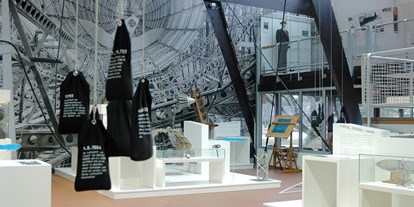 Ausflug mit Kindern - Bremerhaven - Ausstellung zur Marineluftschifffahrt - Deutsches Luftschiff- und Marinefliegermuseum AERONAUTICUM