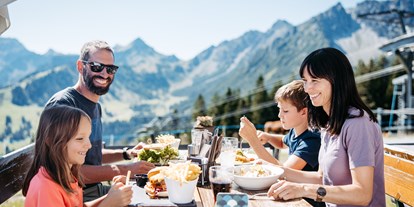 Ausflug mit Kindern - Alpenregion Vorarlberg - Natursprünge-Weg