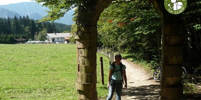 Ausflug mit Kindern - Bayern - Erlebnispfad Frillensee bei Adlgaß