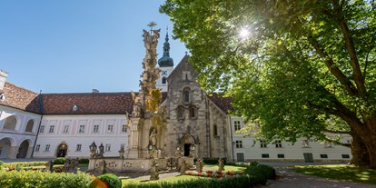 Ausflug mit Kindern - Wienerwald - Stiftshof Stift Heiligenkreuz - Stift Heiligenkreuz