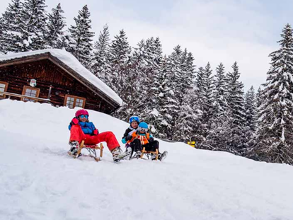 Ausflug mit Kindern - Mondsee - Winterwanderung im Schnee