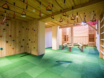 Ausflug mit Kindern - Schruns - Indoor-Spielbereiche zum Toben in den JUFA Hotels