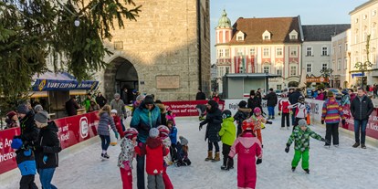 Ausflug mit Kindern - Oberösterreich - Beliebt bei Jung und Alt - Cittáslow Eislaufplatz