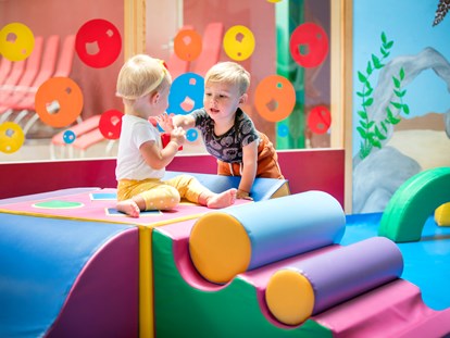 Ausflug mit Kindern - Ausflugsziel ist: ein Spielplatz - H₂O Hotel-Therme-Resort