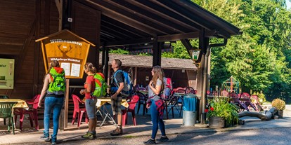 Ausflug mit Kindern - Schwarzwald - Im Sommer gibt es am Kiosk leckere Snacks oder kühle Getränke - Wildgehege Waldshut