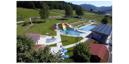 Ausflug mit Kindern - Bad: Freibad - Familien- und Erlebnisbad SPLASH in Lasberg - Familien- und Erlebnisbad SPLASH in Lasberg