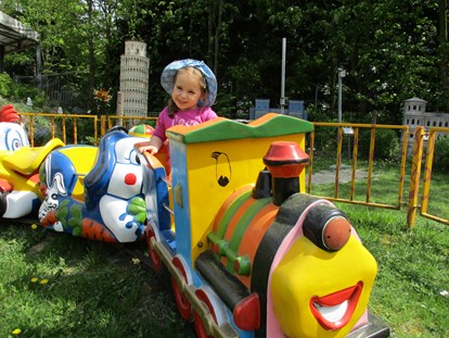 Ausflug mit Kindern - Artstetten - Familienpark Hubhof