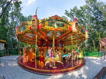 Familypark Highlights beim Ausflugsziel Märchenkarussell