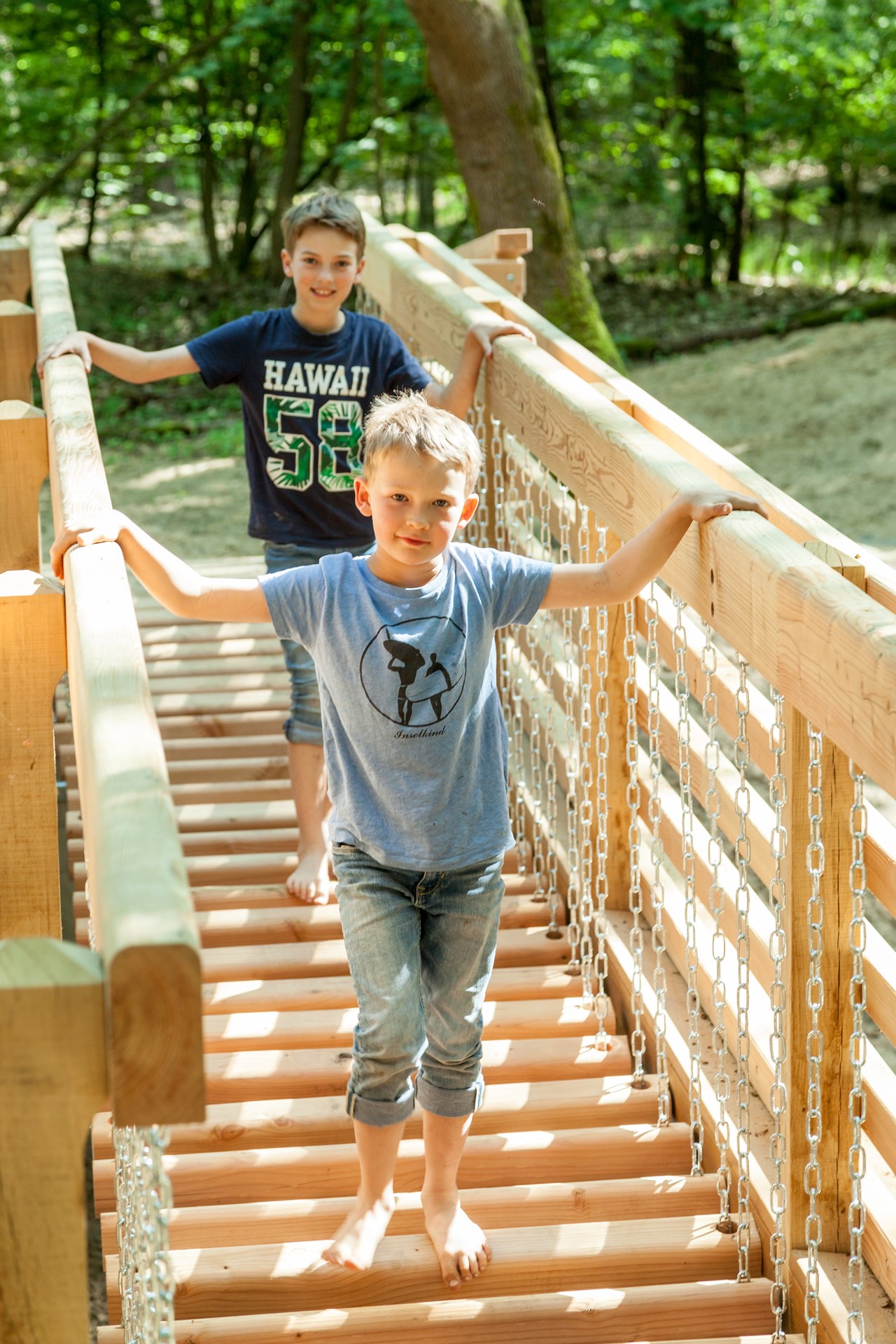 Der Barfußpark Beelitz-Heilstätten Highlights beim Ausflugsziel Wackelbrücke