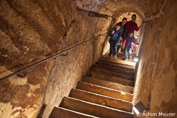 Ausflugsziel: Familie im Tiefkeller (nur mit Führung zugänglich) - Festung Königstein