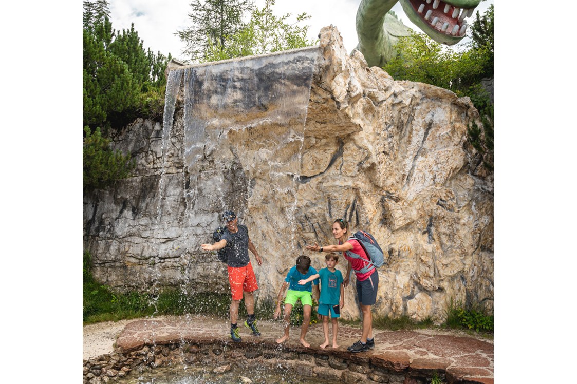 Ausflugsziel: Steinplatte Waidring Triassic Park  - Triassic Park auf der Steinplatte
