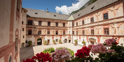 Ausflug mit Kindern - Silberregion Karwendel - Renaissance Innenhof - Schloss Tratzberg