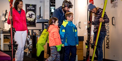 Ausflug mit Kindern - Ausflugsziel ist: ein Skigebiet - 2 Skischulen mit Verleih direkt im Skigebiet - Skigebiet Loser Altaussee