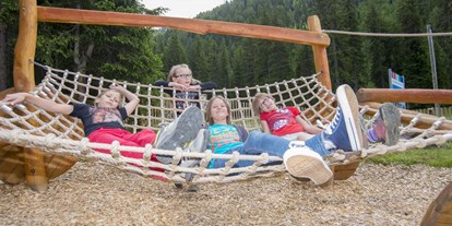 Ausflug mit Kindern - Ötztal - Waldspielplatz Ochsenbrunnen - Waldspielplatz Ochsenbrunnen