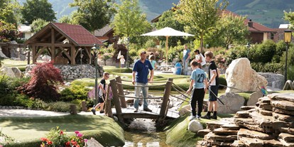 Ausflug mit Kindern - Pinzgau - Familien-Erlebnis Abenteuer Golf beim Sportcamp Woferlgut