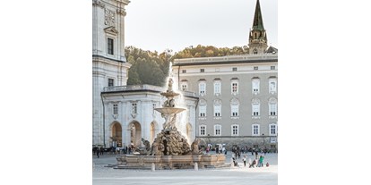 Ausflug mit Kindern - Salzburg-Stadt (Salzburg) - Residenzgalerie und Dombogenterrasse mit Residenzbrunnen - DomQuartier Salzburg