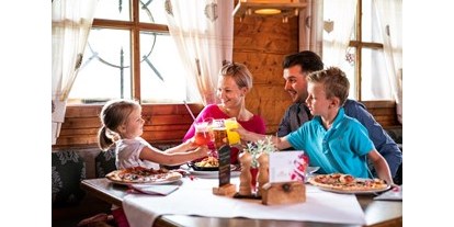 Ausflug mit Kindern - Kärnten - Hüttenrestaurant Einkehr - Trattlers Ponyfarm 