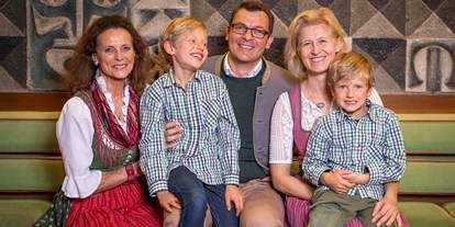 Ausflug mit Kindern - Kärnten - Gastgeber - Familie Forstnig - Trattlers Ponyfarm 