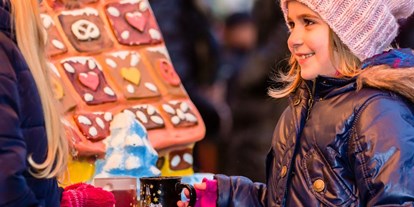 Ausflug mit Kindern - Saalachtal - Weihnachtsmarkt, Adventmarkt, Christkindlmarkt in Unken - Weihnachtsmarkt auf Schloss Oberrain in Unken