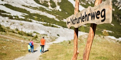 Ausflug mit Kindern - Stubaital - Naturlehrweg - Flora und Fauna spielerisch kennenlernen!
