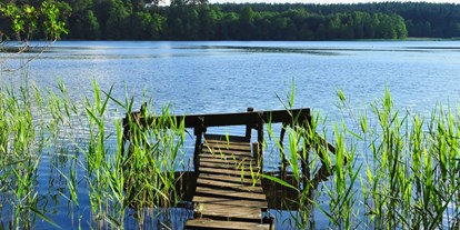 Ausflug mit Kindern - Serfaus - Symbolbild für Ausflugsziel Naturbadesee Piburger See. Keine korrekte oder ähnliche Darstellung! - Naturbadesee Piburger See